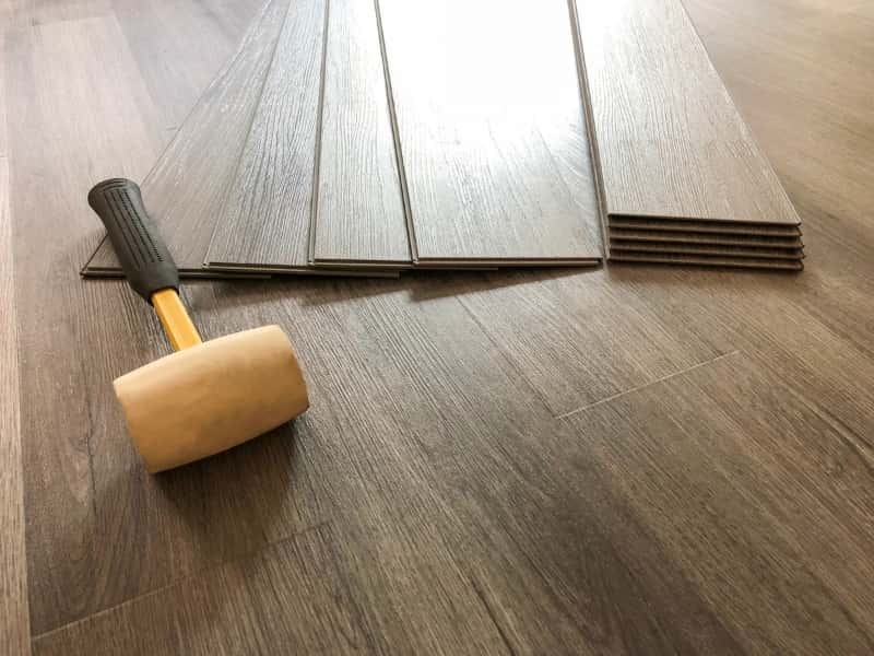 Are Vinyl Floors Slippery How To Stop, How To Stop Laminate Flooring Being So Slippery