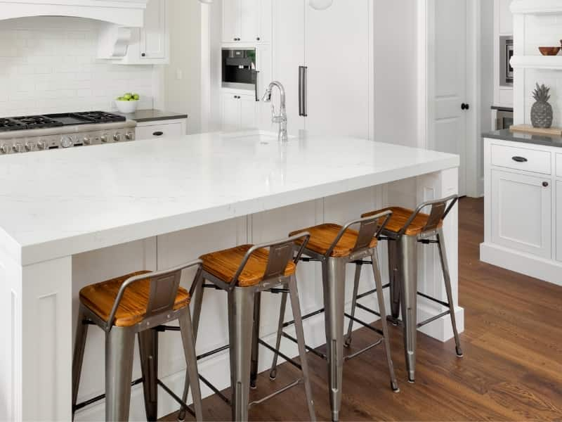 should bar stools match kitchen table chairs