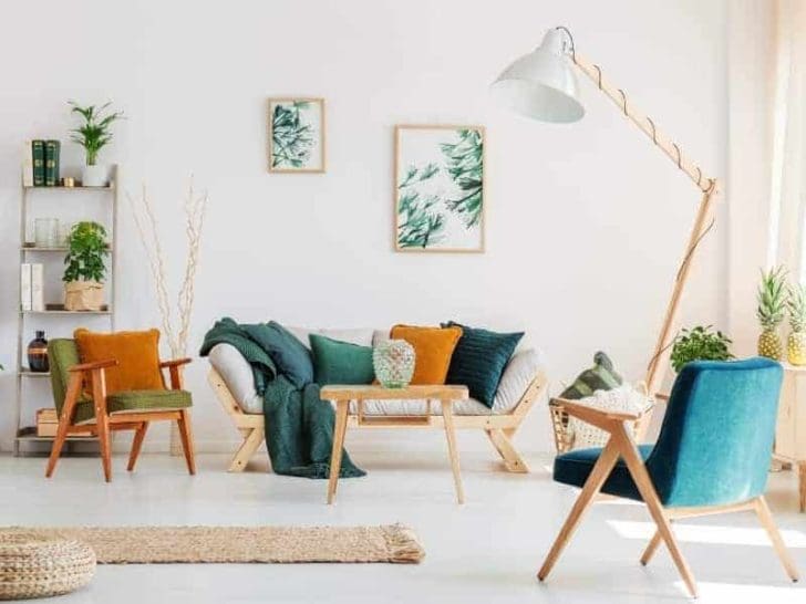 Can You Have Two Different Accent Chairs In a Living Room?