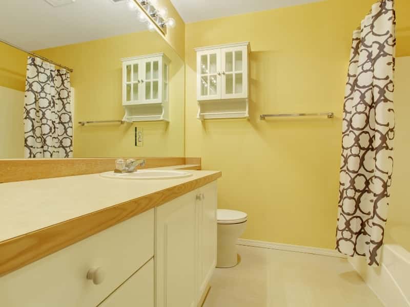 Why Do My Bathroom Walls Sweat Yellow Or Brown Explained - Yellow Drips On Bathroom Walls