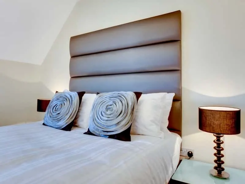 How Tall Wide Should A Headboard Be, How High Should The Headboard Be