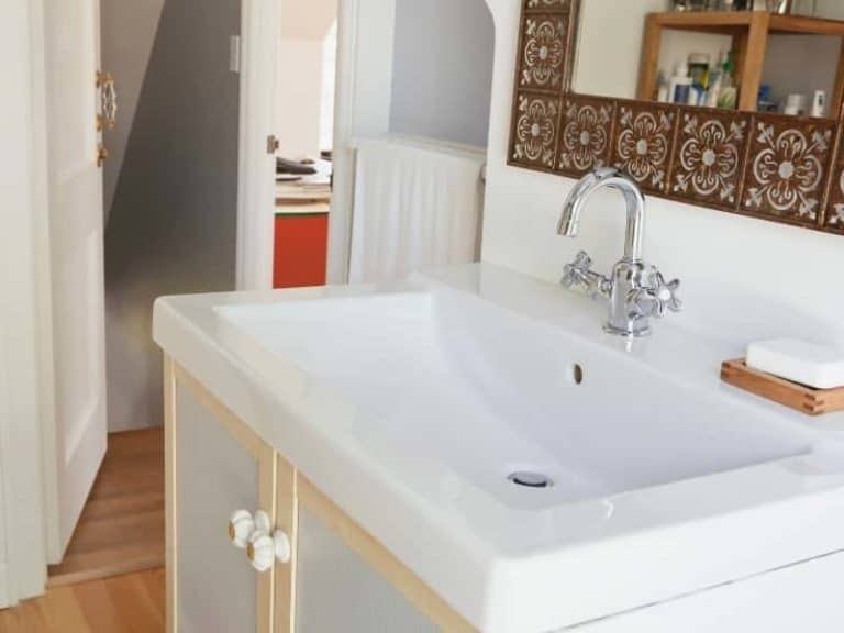 can a bathroom sink countertop be painted