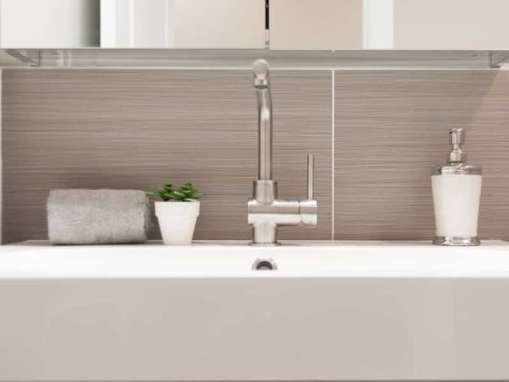 Why Does the Bathroom Sink Gurgle? And How to Fix It?
