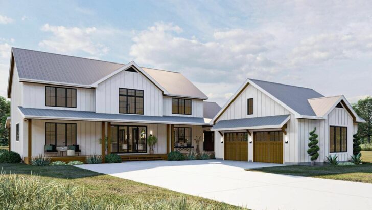 2-Story, 5-Bedroom Modern Farmhouse with Dogtrot Feature (Floor Plan)