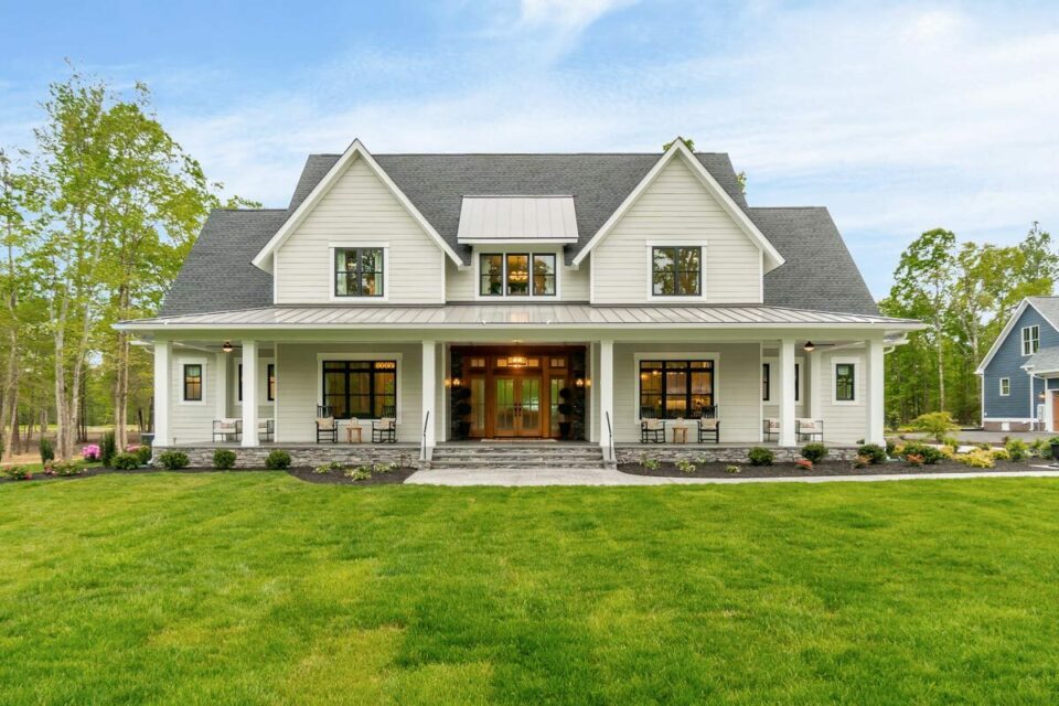 4-Bedroom 2-Story Modern Farmhouse with Formal Dining Room and Informal ...