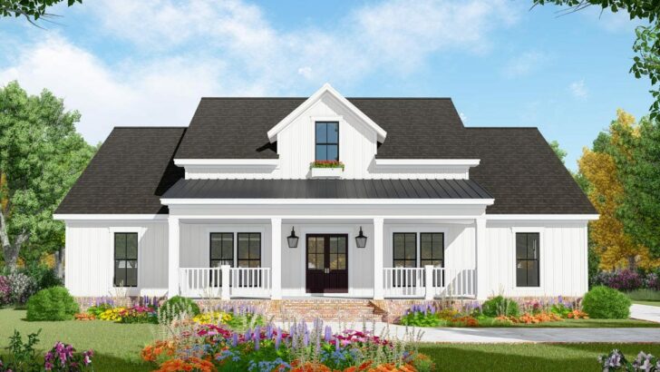 3-Bedroom 1-Story Modern Farmhouse with Vaulted Great Room (Floor Plan)