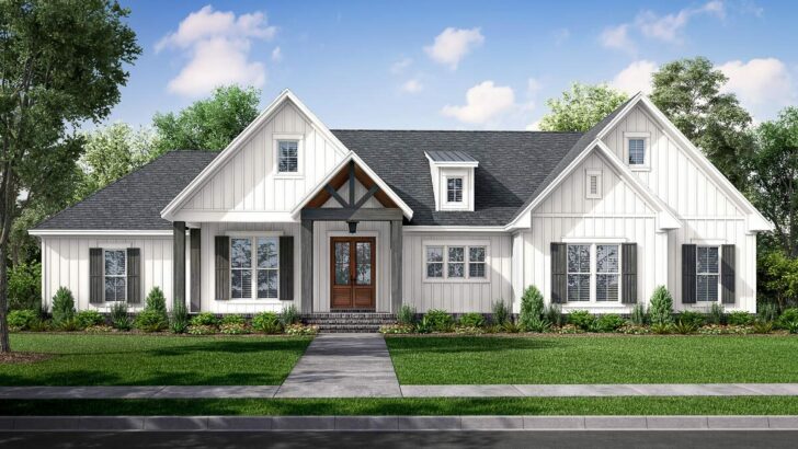 4-Bedroom Dual-Story Modern Farmhouse with Vaulted Master Bedroom (Floor Plan)