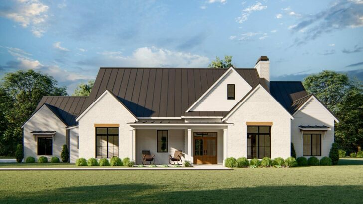 3-Bedroom Dual-Story New American Farmhouse with Luxurious Master Suite (Floor Plan)