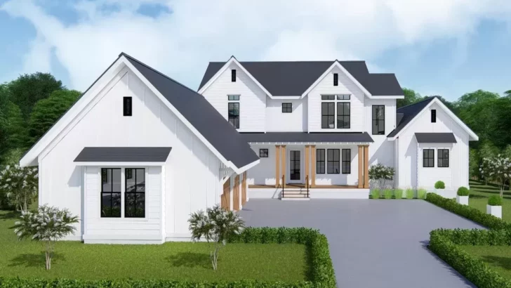 Dual-Story 4-Bedroom Farmhouse With First-Floor Master (Floor Plan)