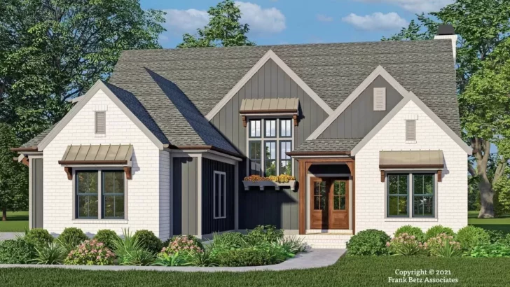 4-Bedroom 2-Story Transitional Farmhouse With Main Floor Master and Guest Suite (Floor Plan)