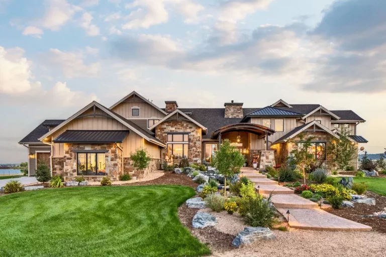 4-Bedroom 2-Story Mountain Home with First-Floor Master (Floor Plan)
