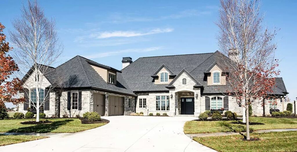 3-Bedroom 1-Story Modern Estate With Expansive Courtyard Entry (Floor Plan)