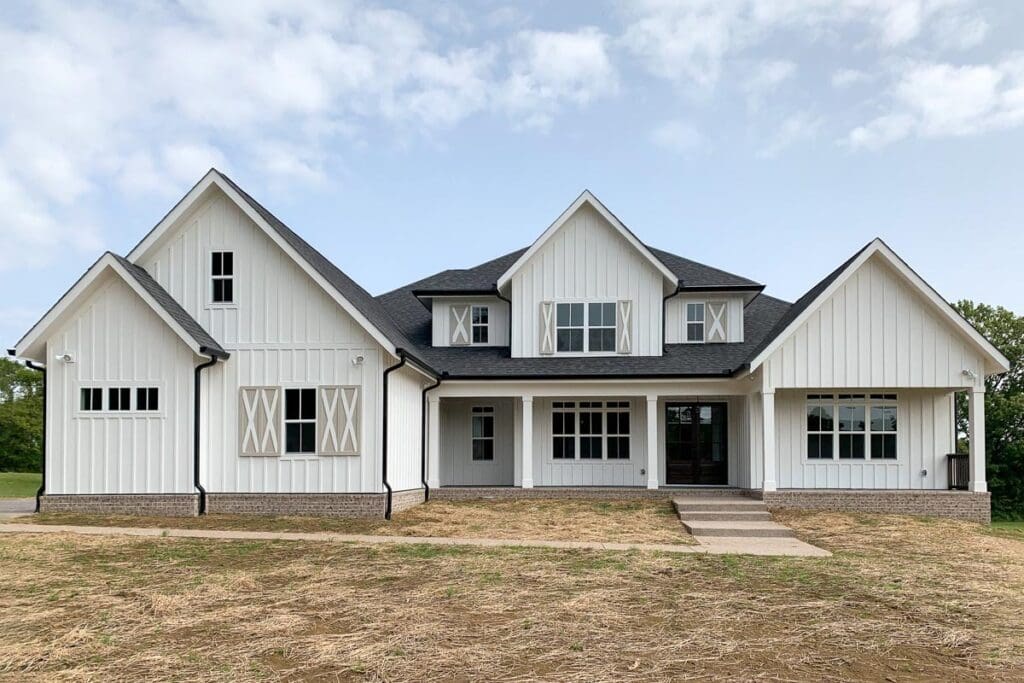 4-Bedroom 2-Story Modern Farmhouse With Bonus Room and Side-Entry 3-Car Garage (Floor Plan)
