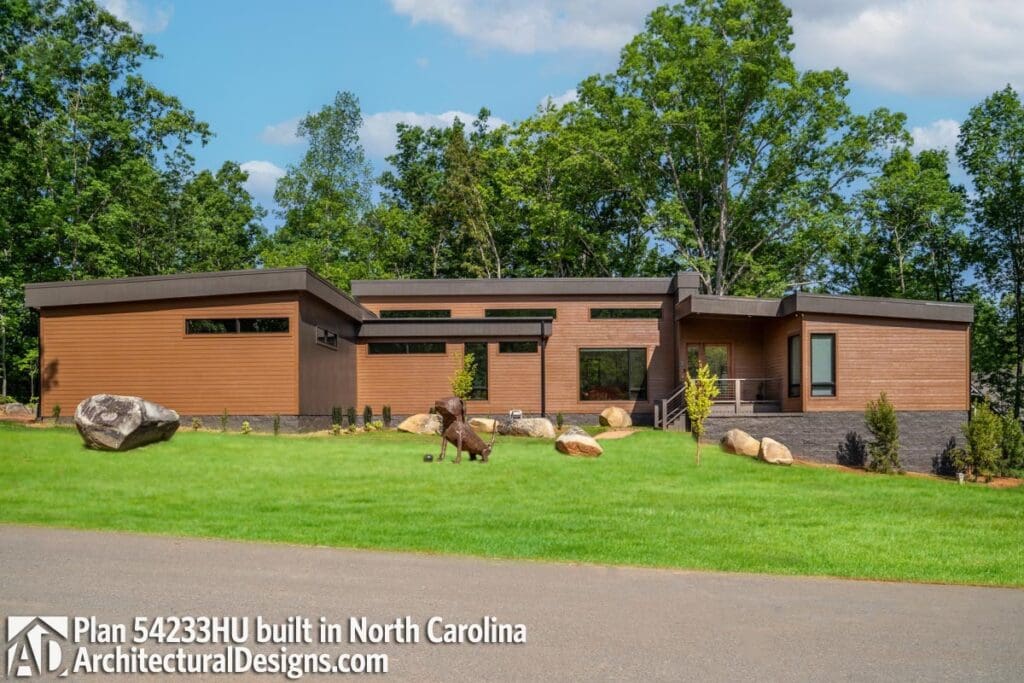 3-Bedroom One-Story Modern House with Outdoor Living Space (Floor Plan)