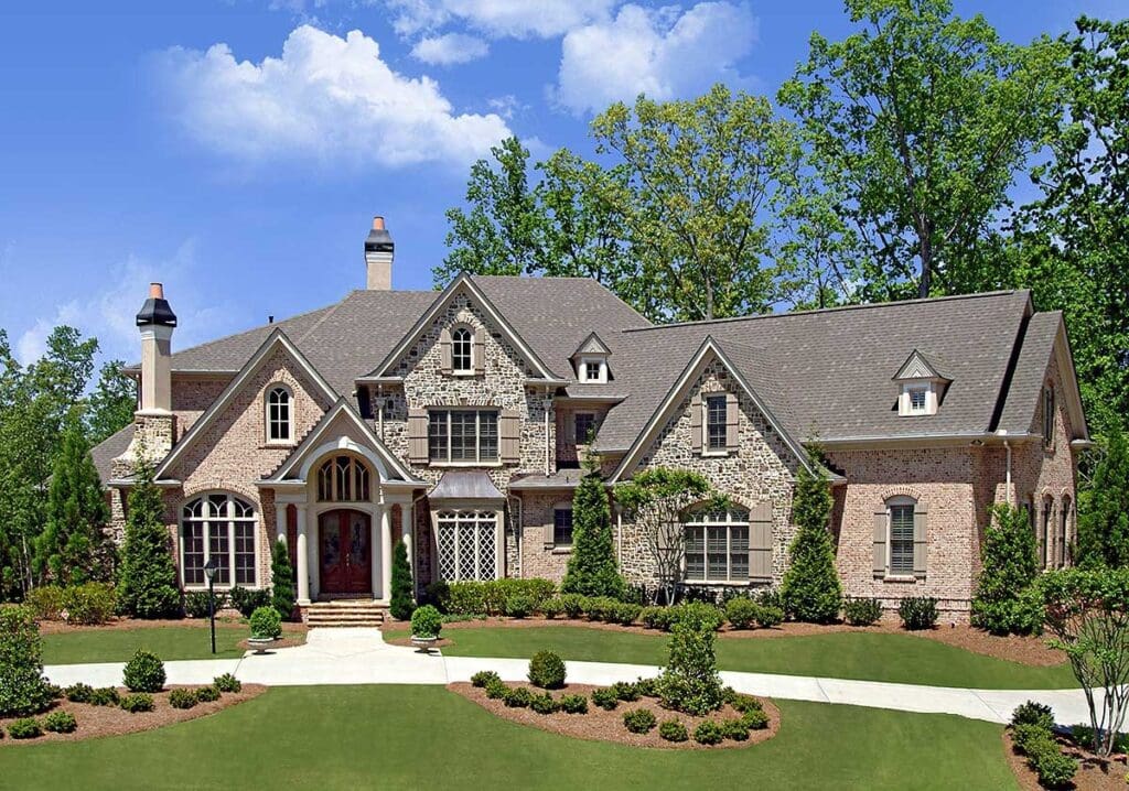 4-Bedroom 2-Story Modern Farmhouse With Bonus Room & Rear 3-Car Garage (Floor Plan)