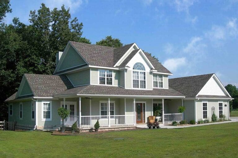 5-Bedroom 2-Story Country Farmhouse with Lots of Extras (Floor Plan)