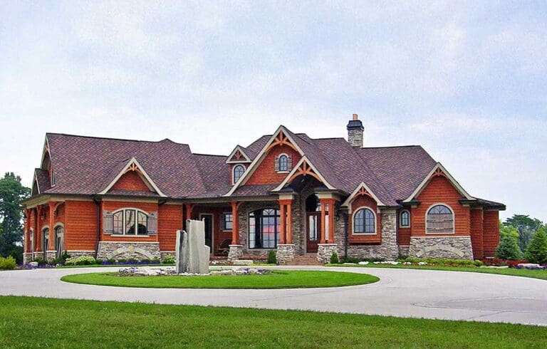 4-Bedroom 2-Story Country Estate With Vaulted Living & Expansive Garage (Floor Plan)