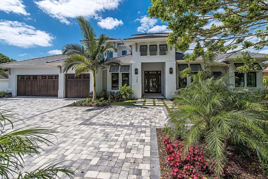 4-Bedroom 2-Story Florida House with Outdoor Summer Kitchen (Floor Plan)