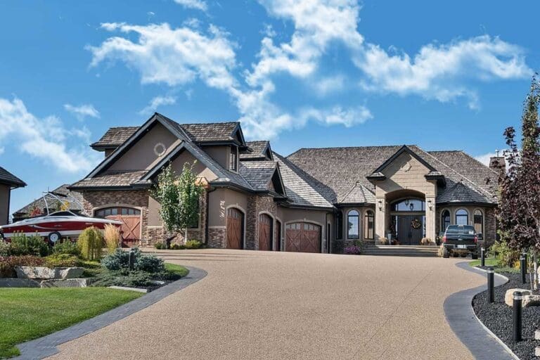 6-Bedroom 2-Story Modern Farmhouse With Expansive Outdoor Living (Floor Plan)