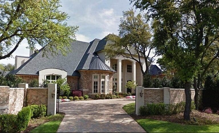 5-Bedroom 2-Story Estate-Style Farmhouse with Spacious Outdoor Living (Floor Plan)