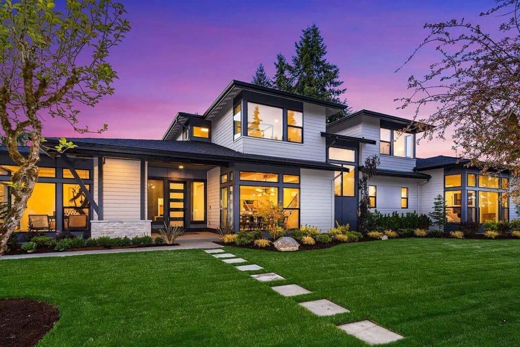 5-Bedroom One-Story Contemporary Prairie House with Spacious Guest Suite (Floor Plan)