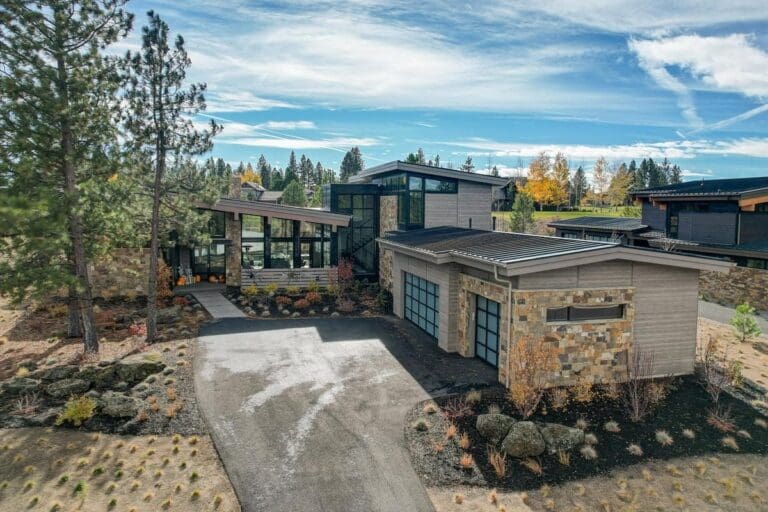 4-Bedroom 2-Story Luxury Modern Farmhouse with Outdoor Living and Courtyard Garage (Floor Plan)