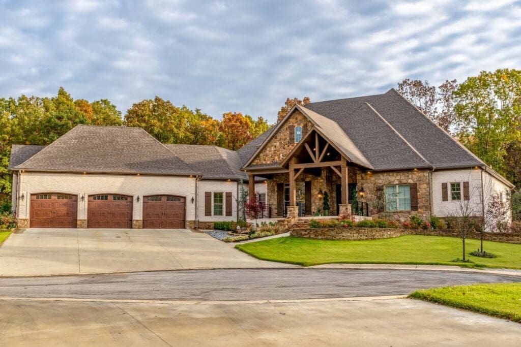 4-Bedroom 1-Story House with Lower Level Game Room (Floor Plan)